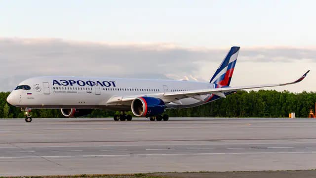 Airbus A350-900 aircraft