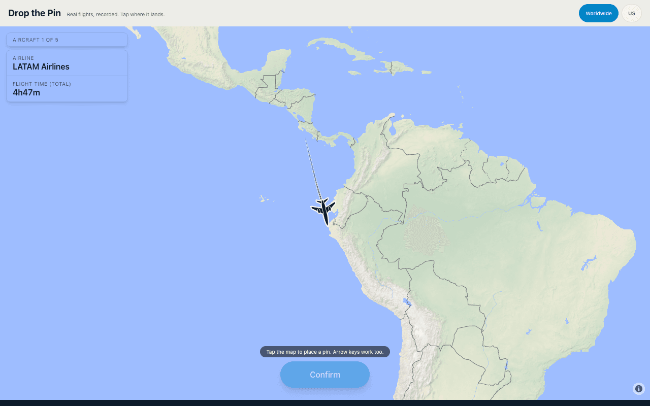 Vector flight landing map game with a real recorded track and a destination pin