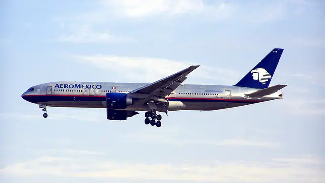 Boeing 777-200 aircraft