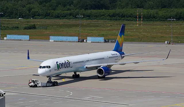 Boeing 757-300 aircraft