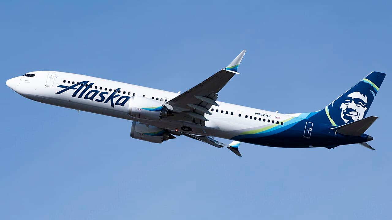Boeing 737 MAX 9