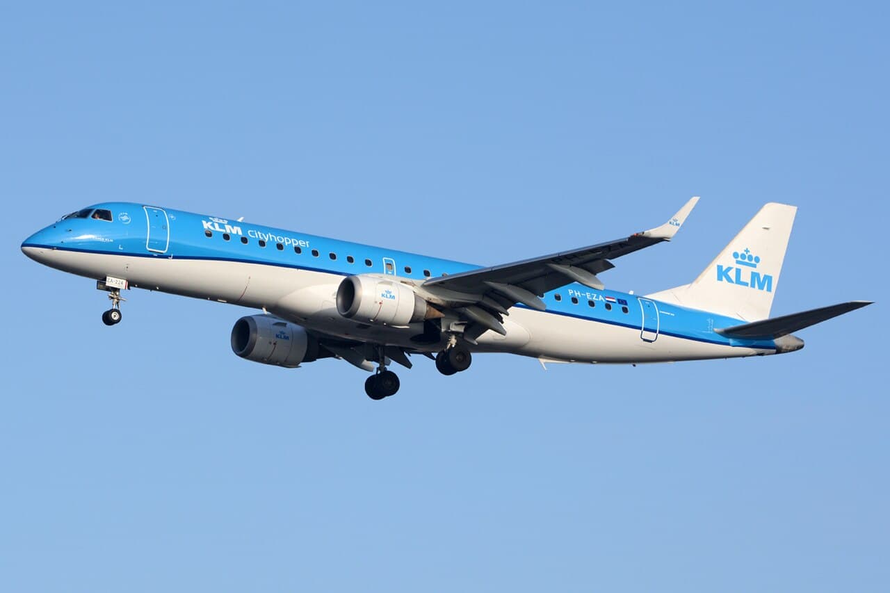 Embraer E190