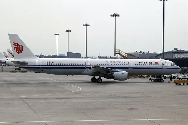 Air China Airbus A321 aircraft
