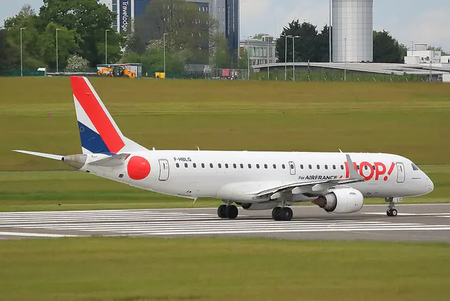 Air France Embraer E190 aircraft