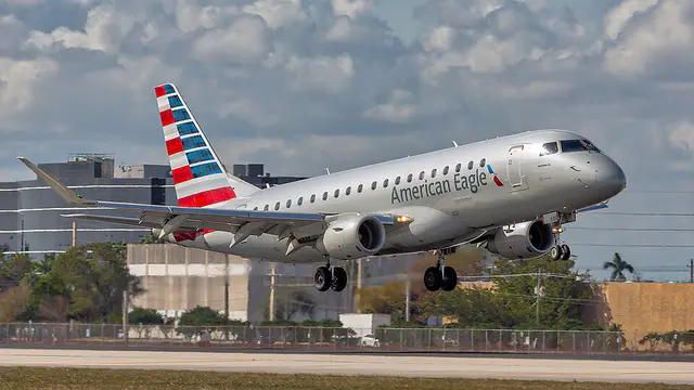 American Airlines Embraer E175 aircraft
