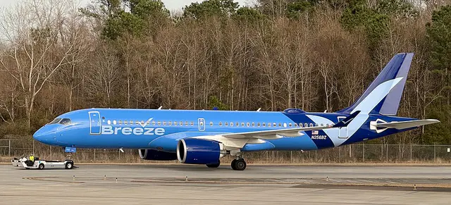 Breeze Airways Airbus A220-300 aircraft