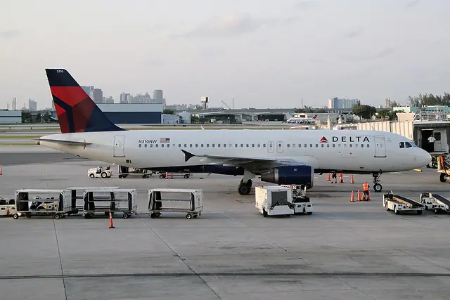 Delta Air Lines Airbus A320 aircraft