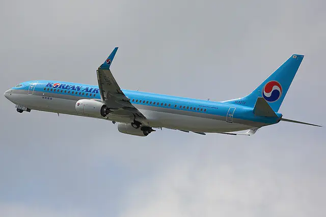 Korean Air Boeing 737-900 aircraft