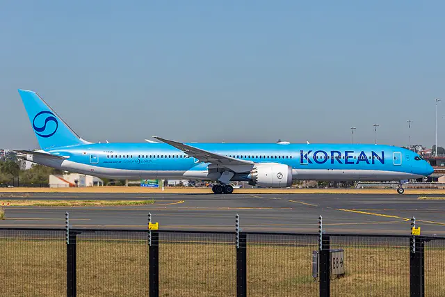 Korean Air Boeing 787-10 Dreamliner aircraft