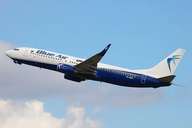 LOT Polish Airlines Boeing 737-800 aircraft