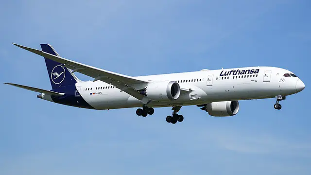 Lufthansa Boeing 787-9 Dreamliner aircraft