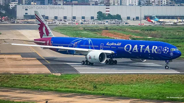 Qatar Airways Boeing 777-300ER aircraft