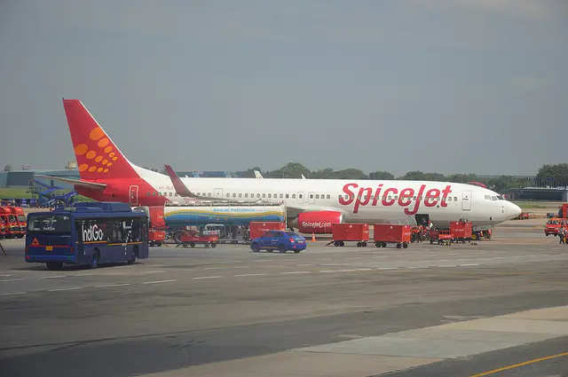 SpiceJet Boeing 737-900 aircraft