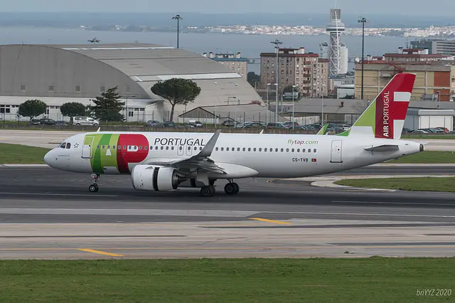 TAP Air Portugal Airbus A320 aircraft