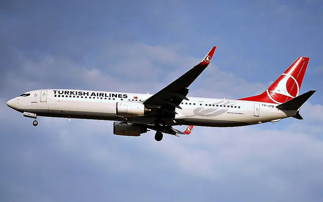 Turkish Airlines Boeing 737-900 aircraft