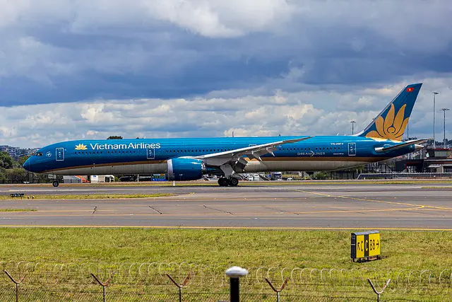 Vietnam Airlines Boeing 787-10 Dreamliner aircraft